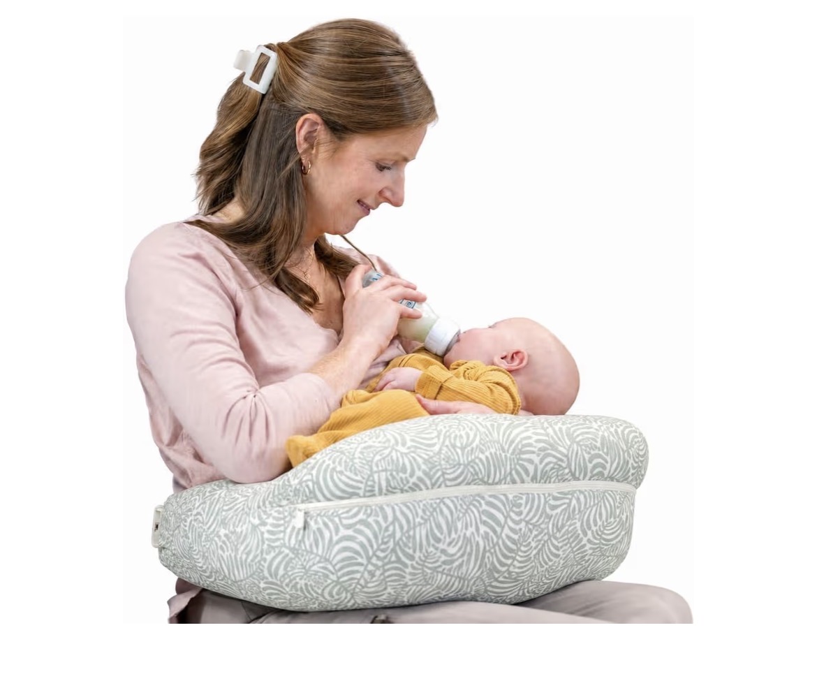 Boppy / Nursing Pillow